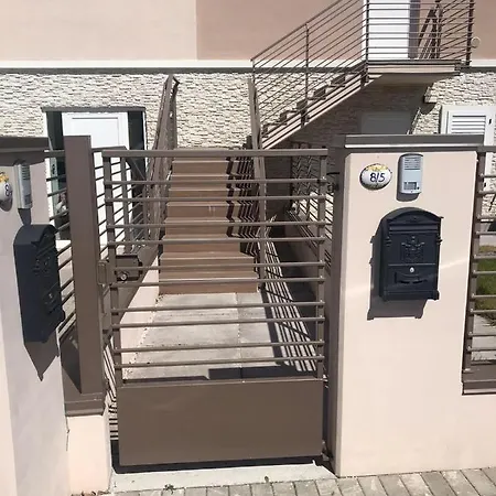 Oasi Della Tranquillita 公寓 *